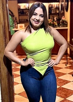 Litzy Vallejos